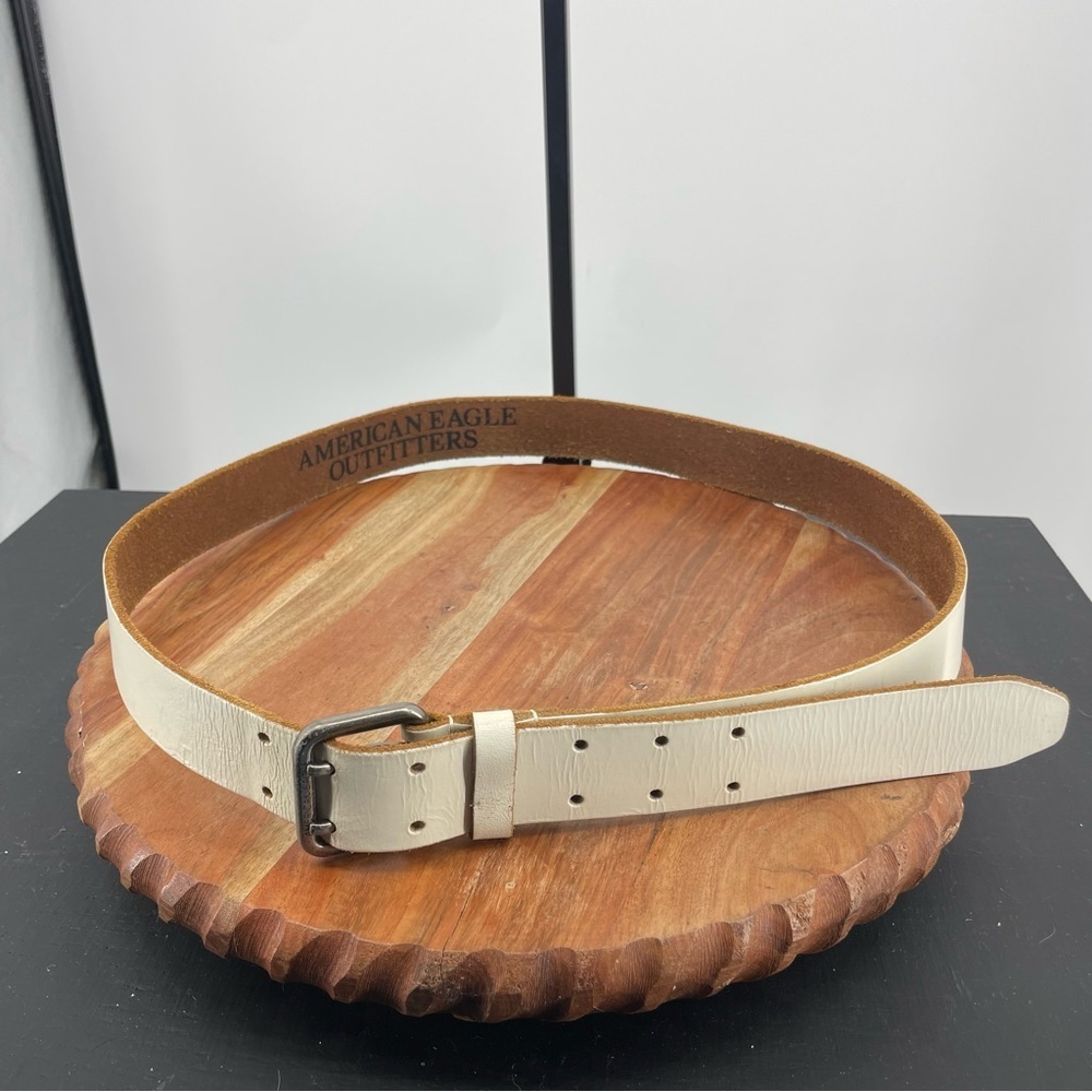 American Eagle Outfitters cream‎ Leather Belt Grommet double prong 40-46” waist